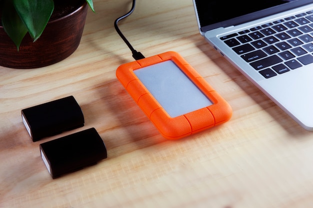 Jaki dysk zewnętrzny kupić? Dyskusja na forum użytkowników