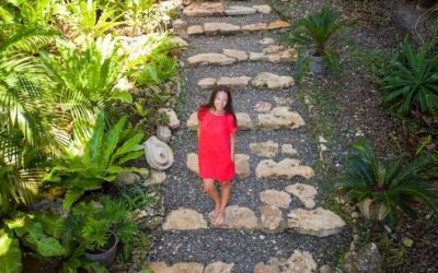 Tanie ścieżki ogrodowe: jak je zrobić bez nadszarpnięcia budżetu?